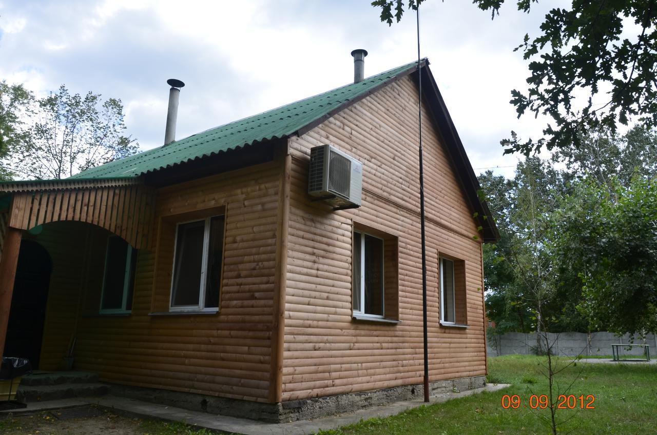 Дом У Днепра Prokhorovka Exterior foto